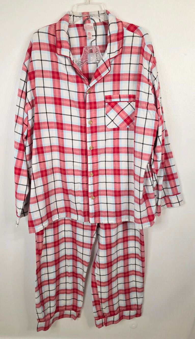 Wondershop PJ Set Long Sleeve Long Pants Men XXL Red White Plaid Family Photo